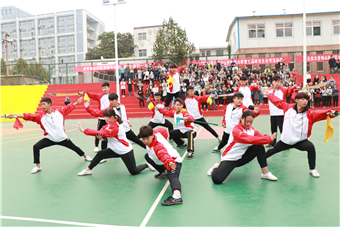 行云流水的武术表演
